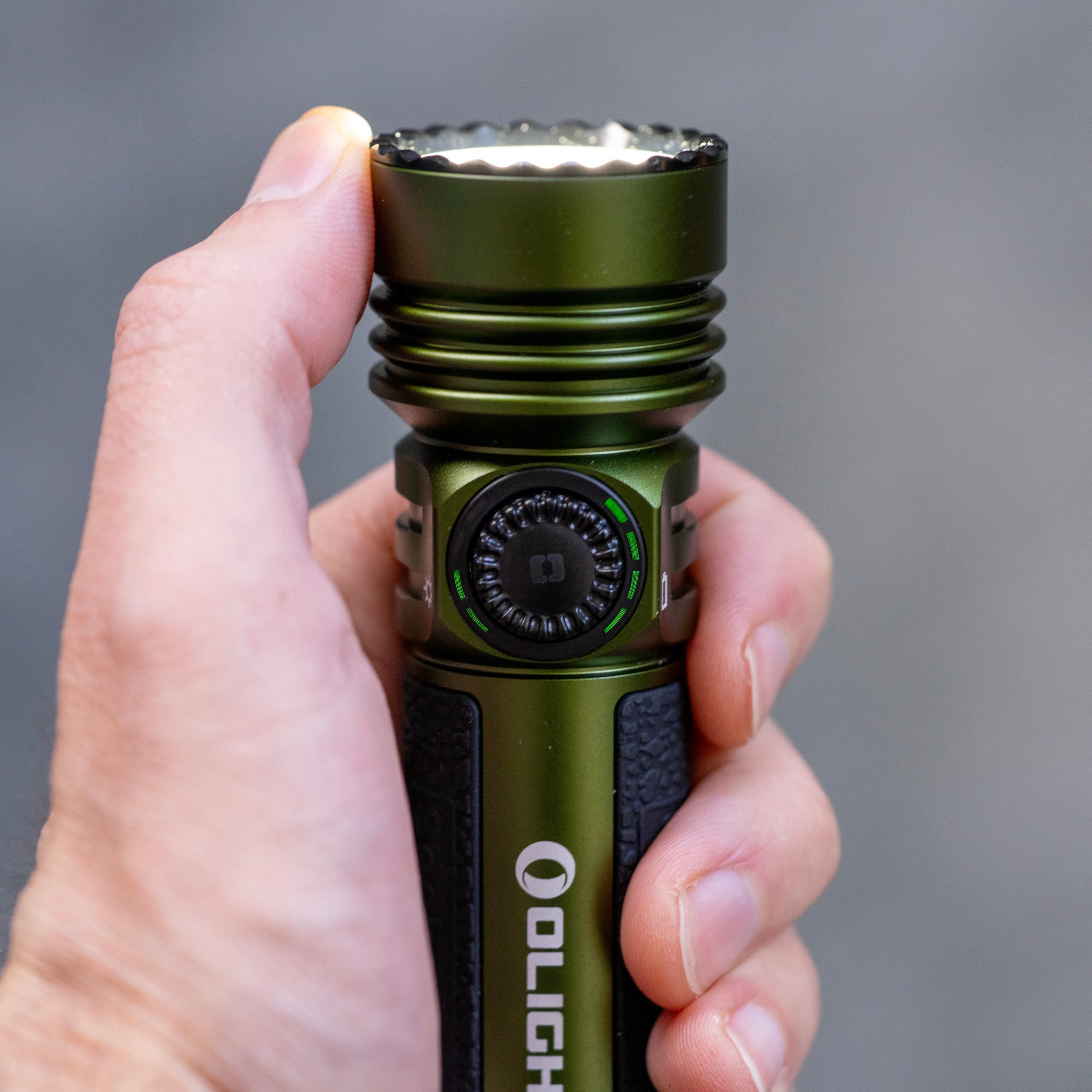 Olight Seeker 4 Pro